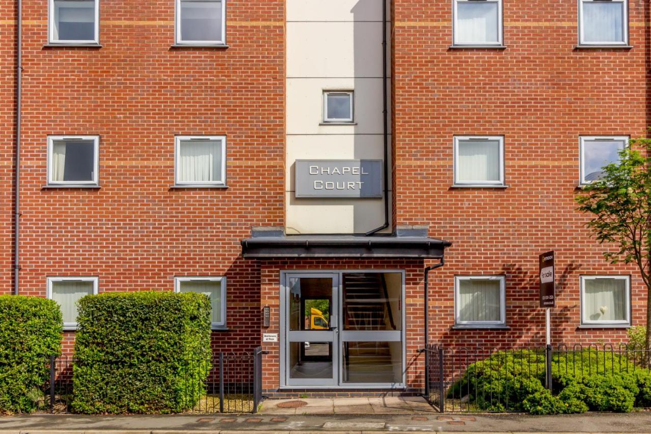 Chapel Court Apartments Cannock Exteriör bild